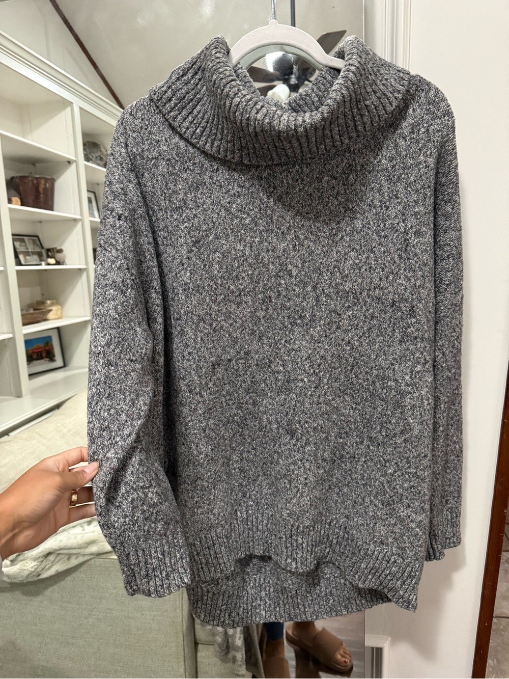 Old Navy Gray Marled Turtleneck Sweater